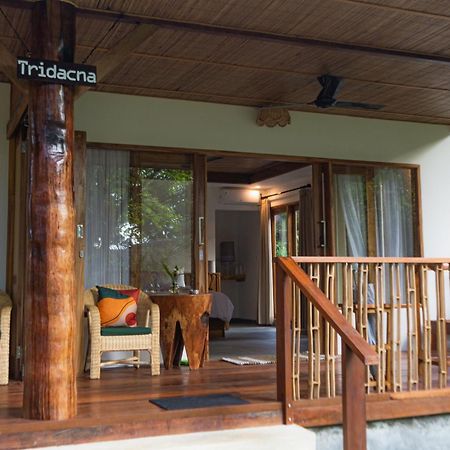 Murex Dive Resort Manado Exterior foto
